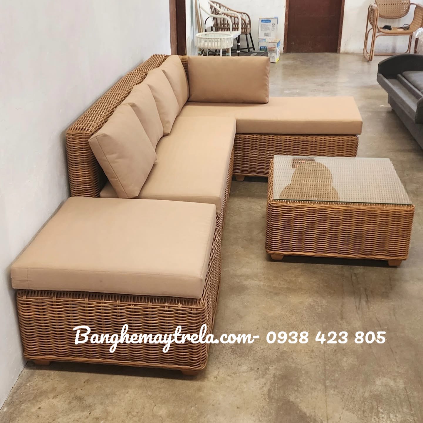 Sofa góc nhựa giả mây hiện đại